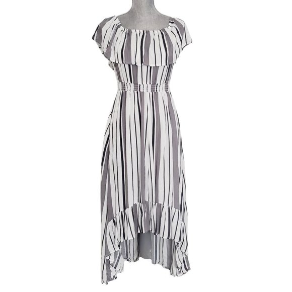 SOLD ! New Look Gray Striped Off Shoulder Casual Maxi Dress Size Small GUC - Picture 5 of 15
